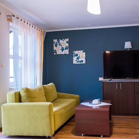 Pokoje Goscinne U Meresa Żywiec Exteriör bild